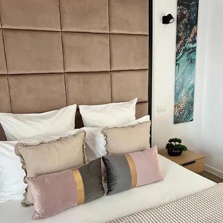Atmosphere By The Sea 4*