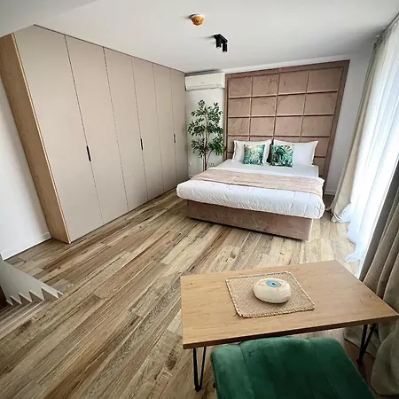 Atmosphere By The Sea 4*