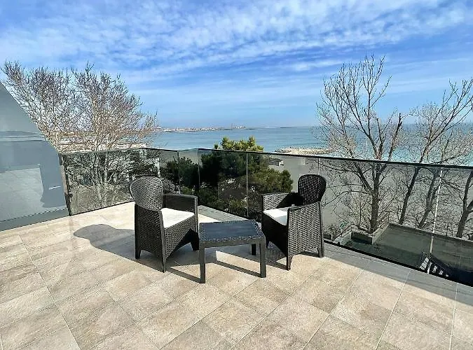 Apart-hotel Atmosphere By The Sea