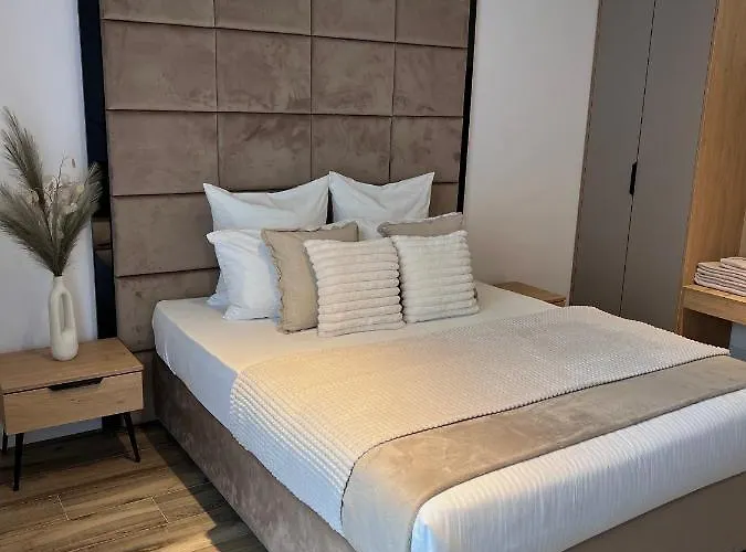 Atmosphere By The Sea 4*