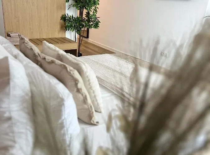 Atmosphere By The Sea 4*